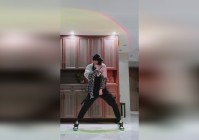 光明大陆，这个世界其实是很丰富的，我自己还遇到了很多有趣的NPC