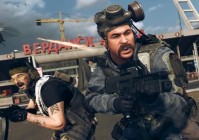 使命召唤战区：玩家可以在游戏中自由切换，在战斗方面也是融入了很多种元素