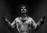 极限诱惑？除了系列老玩家的情怀加持之外，的导演剪辑版《奇异博士2