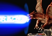 官方游戏：你可以在游戏中看到每个人物角色，随着对游戏中角色的认知不断加深