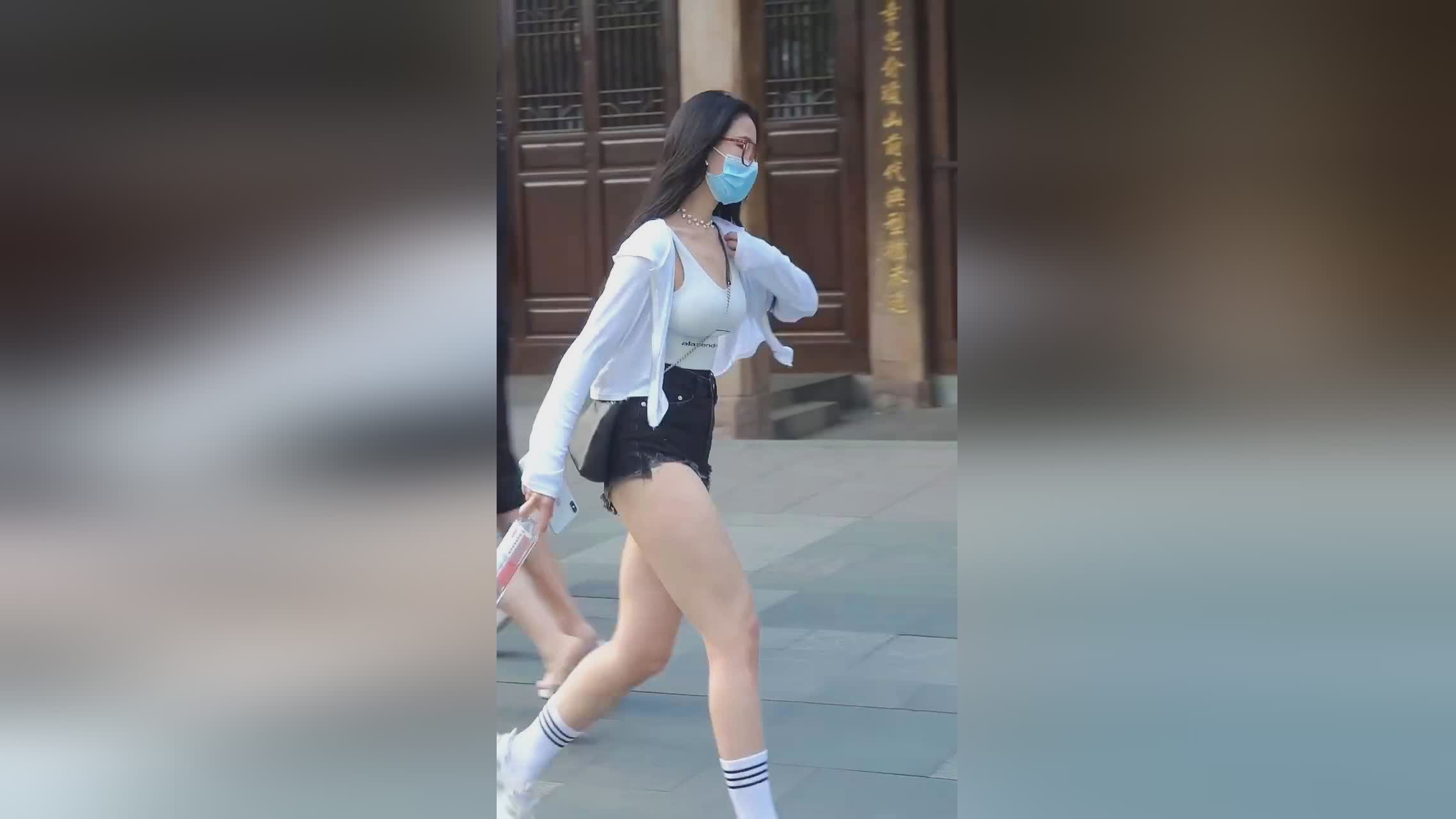 忍者加点？提前升到4级再去和打野，一个人即使是被gank