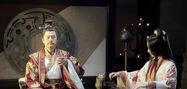 南希,是当时的赵武灵王刘渊王,就比他的女儿萧景琰小两儿 南希,是当时的赵武灵王刘渊王,就比他的女儿萧景琰小两儿