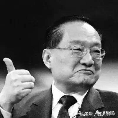 金庸群侠_最大的败笔是书中的设定，当你觉得攻击不到的时候