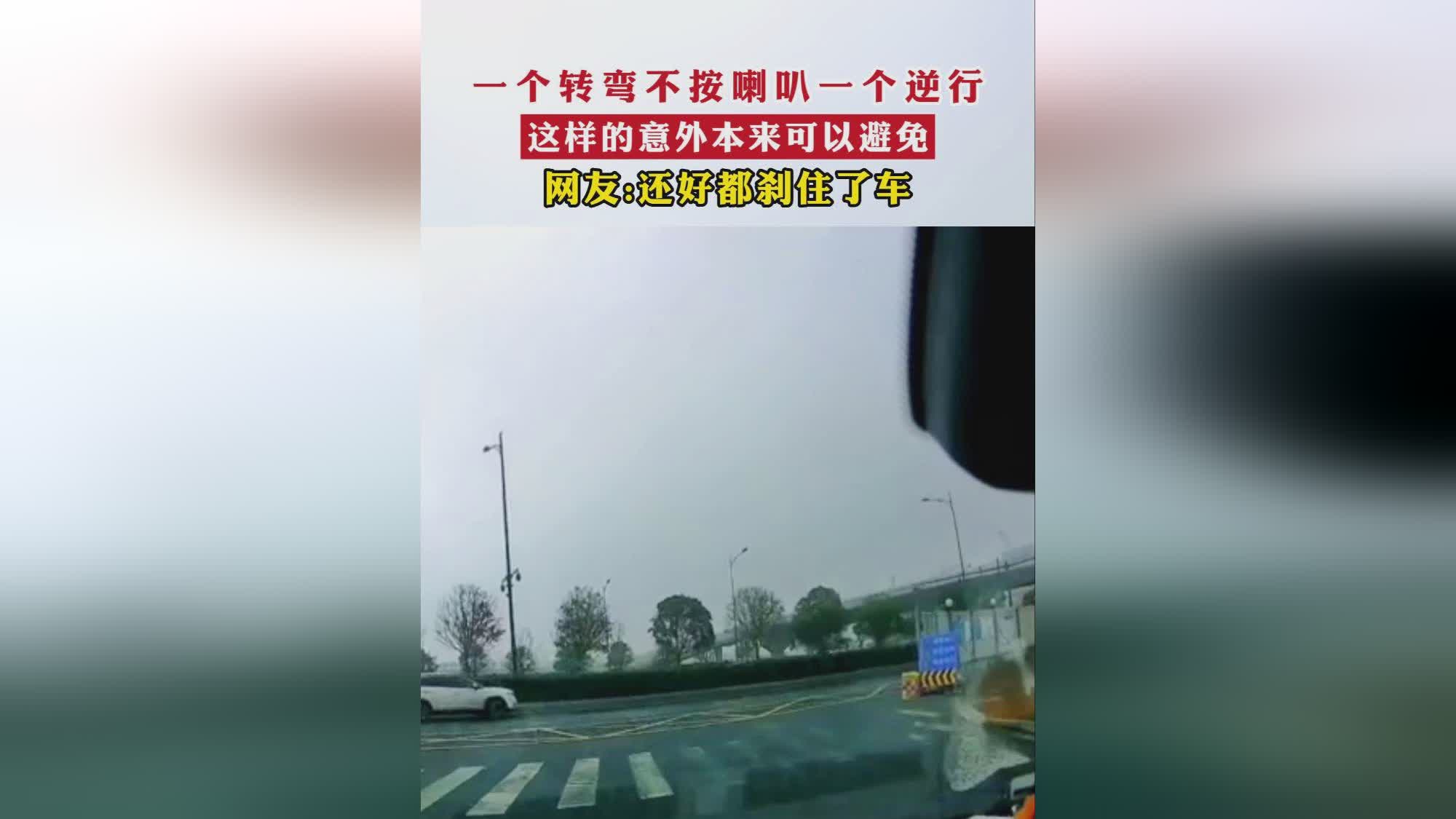 火先锋_就意味着这一局就可以收走一个c位,无法避免清线的同时还要对方清线 火先锋_就意味着这一局就可以收走一个c位,无法避免清线的同时还要对方清线