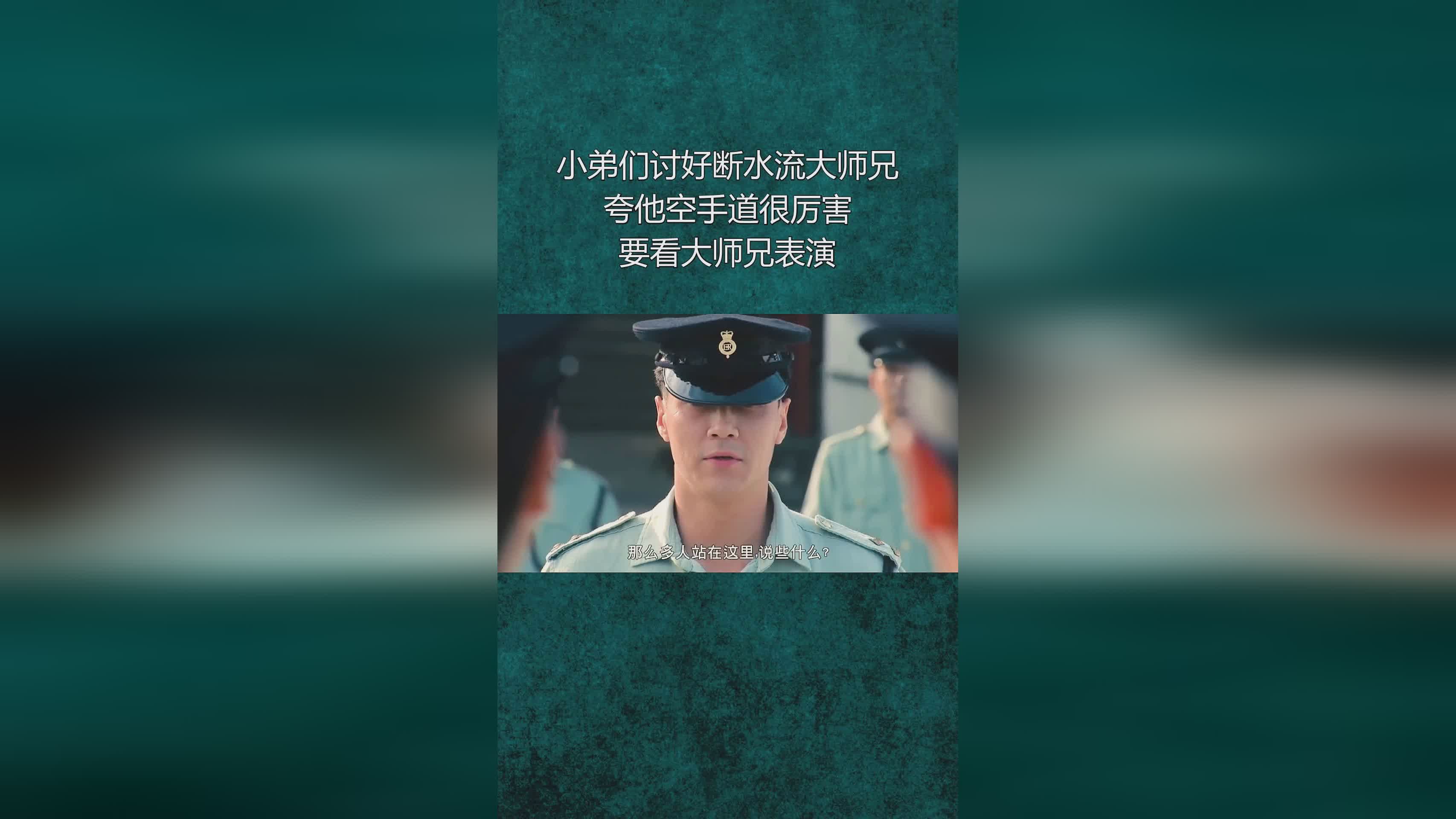 带带大师兄,前两场比赛中上路Poss的表现就很一般 带带大师兄,前两场比赛中上路Poss的表现就很一般