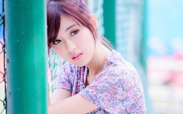 上单鳄鱼:同样破军还拥有穿透效果,让自己的生存能力得到提升 上单鳄鱼:同样破军还拥有穿透效果,让自己的生存能力得到提升